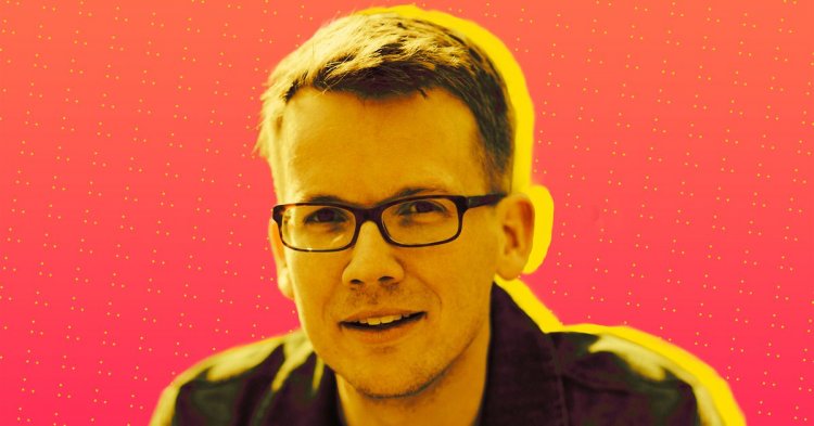 Hank Green cannot quit YouTube for TikTok, here you will know why